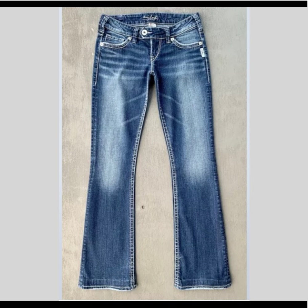Silver TUESDAY Indigo Rinsed Bootcut Blue Jeans